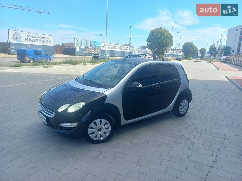 Хэтчбек Smart Forfour 2004 в Ивано-Франковске