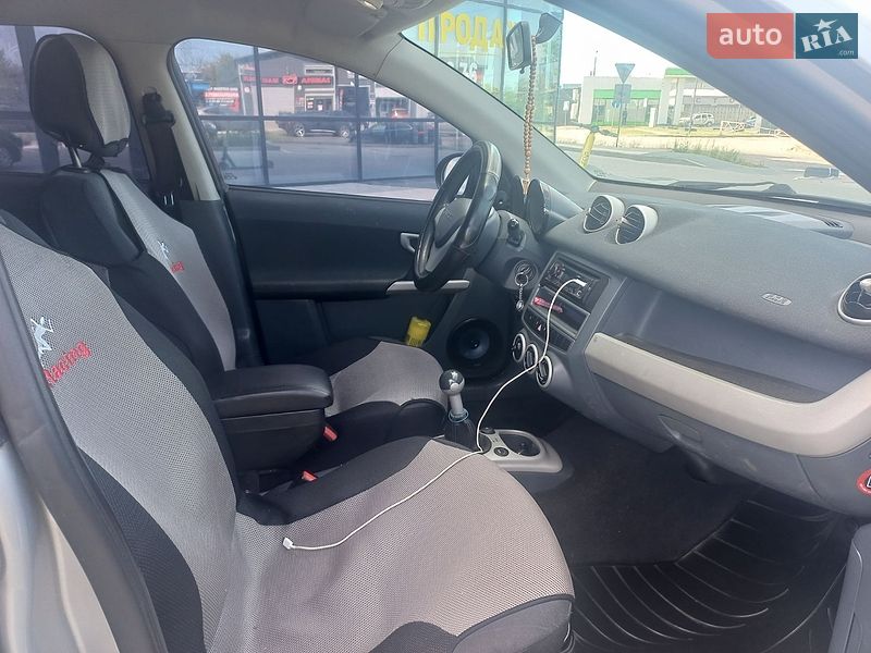 Хэтчбек Smart Forfour 2004 в Ивано-Франковске
