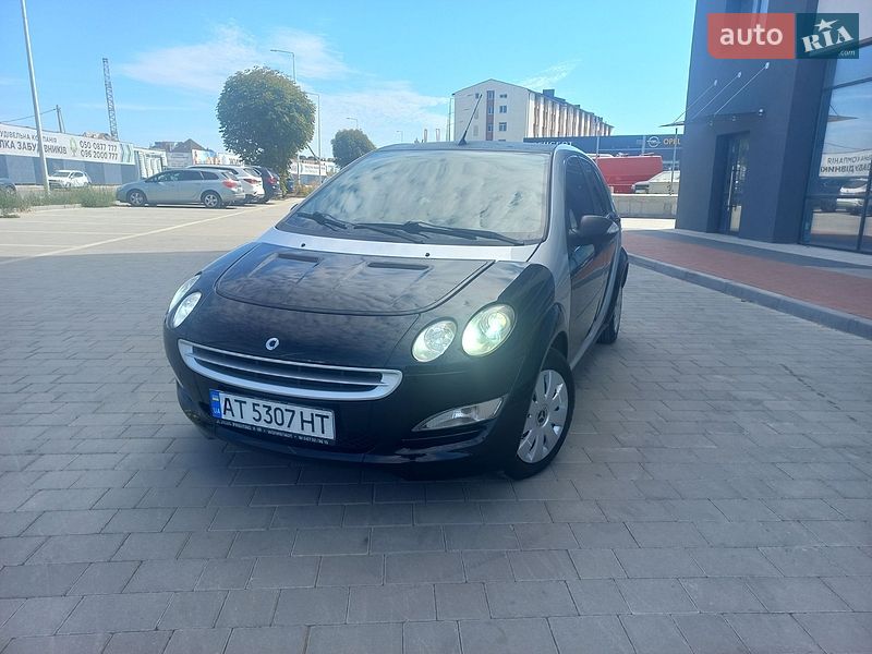 Хэтчбек Smart Forfour 2004 в Ивано-Франковске