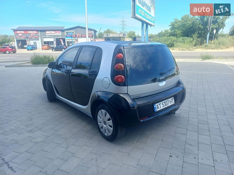Хэтчбек Smart Forfour 2004 в Ивано-Франковске