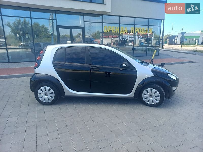 Хэтчбек Smart Forfour 2004 в Ивано-Франковске