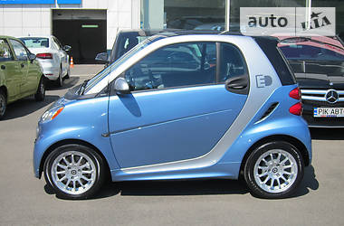 Хэтчбек Smart Fortwo 2013 в Киеве