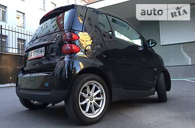 Хэтчбек Smart Fortwo 2010 в Киеве