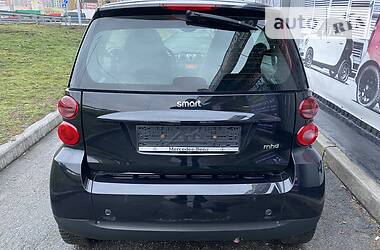 Хетчбек Smart Fortwo 2011 в 