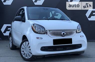 Хэтчбек Smart Fortwo 2016 в Киеве