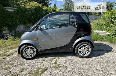 Хэтчбек Smart Fortwo 2004 в Киеве