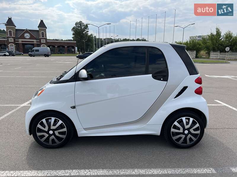 Купе Smart Fortwo 2014 в Києві