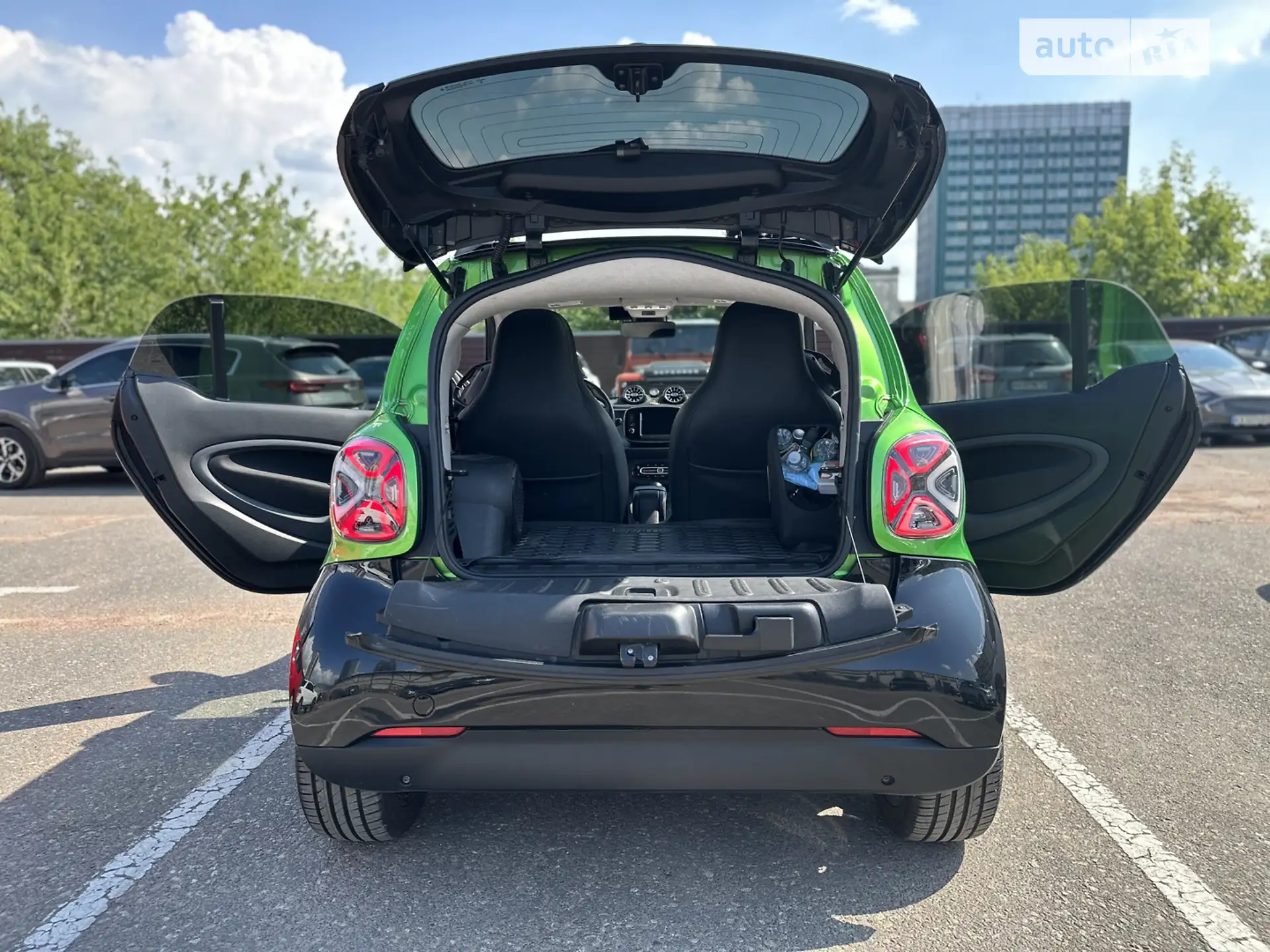 2017 Smart Fortwo - мініатюра 25