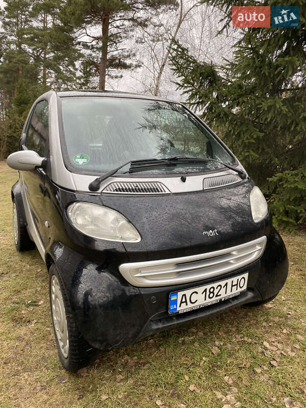 Купе Smart Fortwo 2001 в 