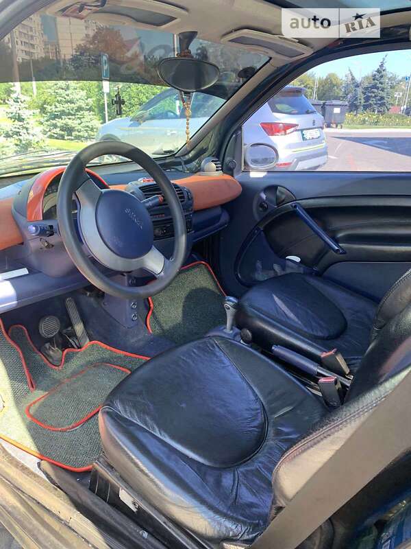 Купе Smart Fortwo 2000 в Вишневом фото 10 Купе Smart Fortwo 2000 в Вишневом