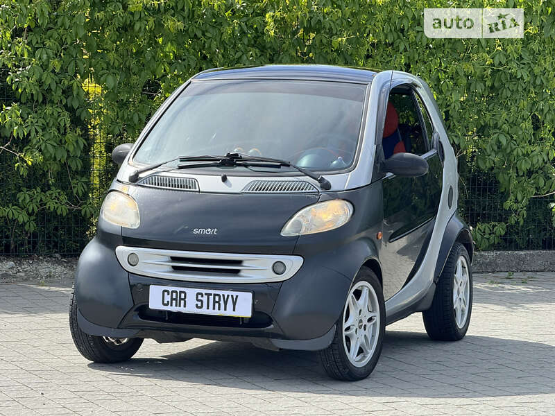 Купе Smart Fortwo 2000 в Стрые