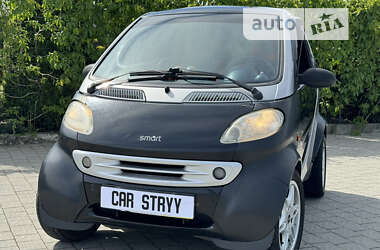 Купе Smart Fortwo 2000 в Стрию