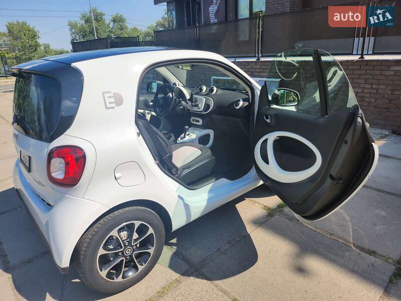 Купе Smart Fortwo 2017 в Киеве
