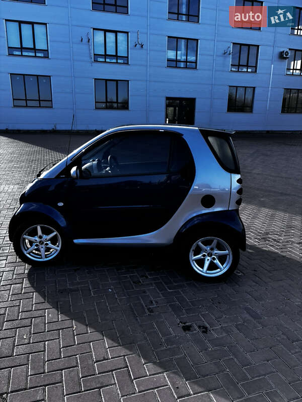Купе Smart Fortwo 2005 в Ровно