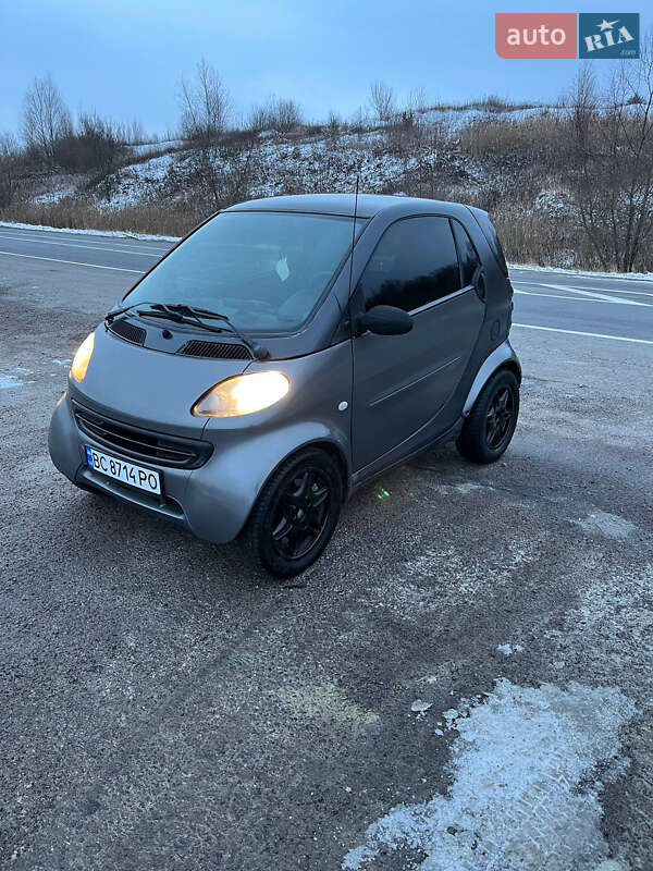 Купе Smart Fortwo 1999 в Городку