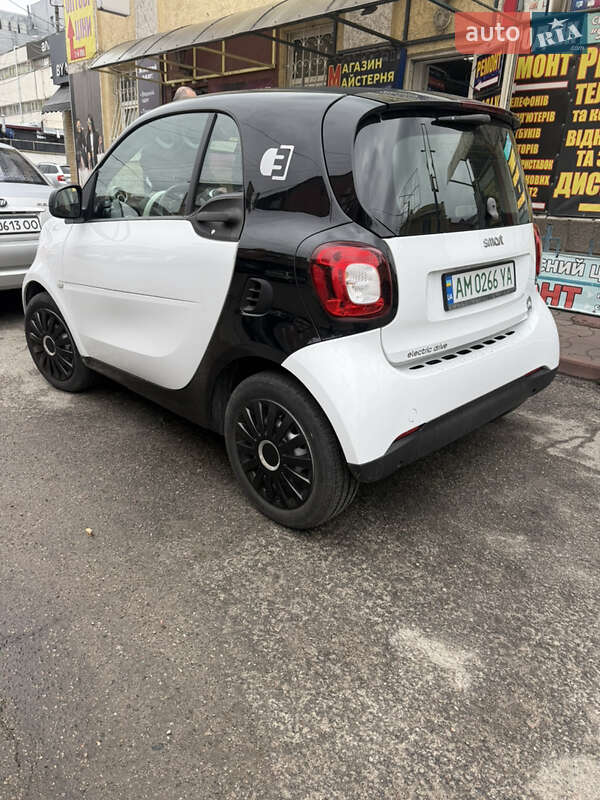 Купе Smart Fortwo 2017 в Белой Церкви