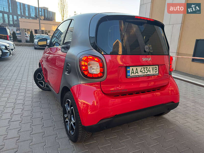 Купе Smart Fortwo 2017 в Києві