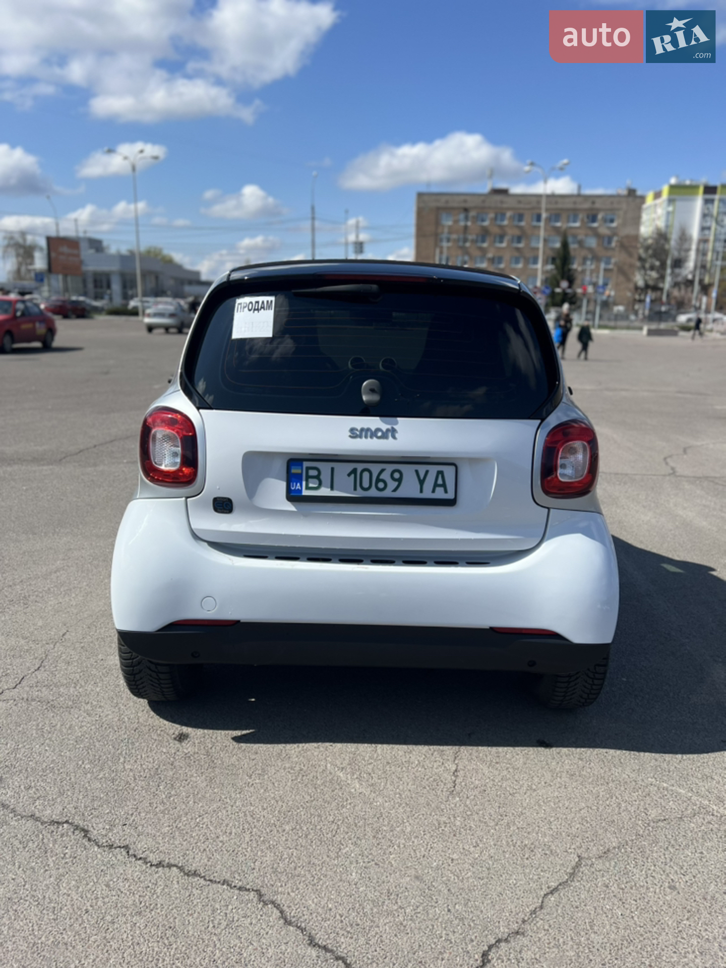 2018 Smart Fortwo - мініатюра 7