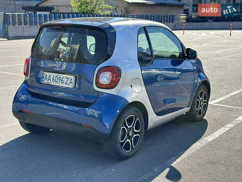 Купе Smart Fortwo 2019 в Києві