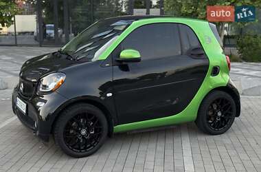 Купе Smart Fortwo 2017 в 