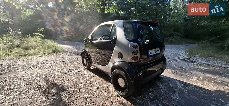 Купе Smart Fortwo 2006 в Кам'янському
