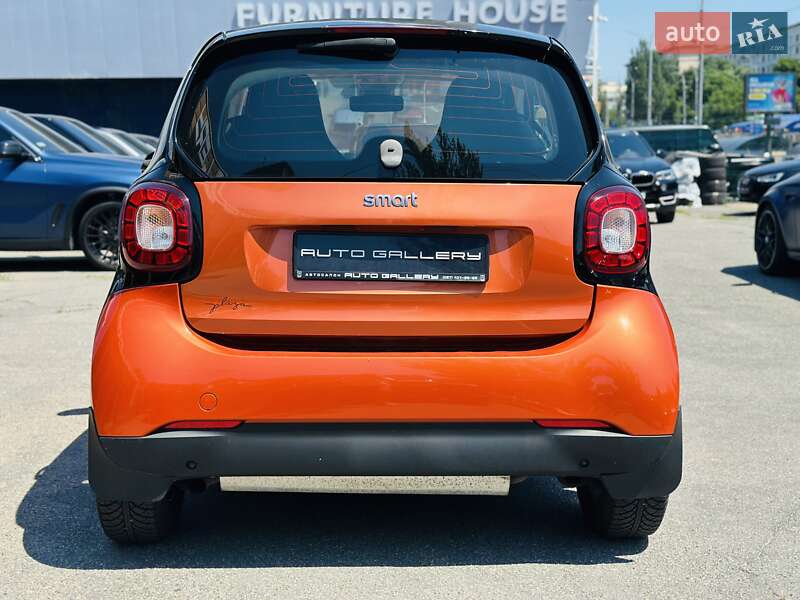 Купе Smart Fortwo 2015 в Киеве
