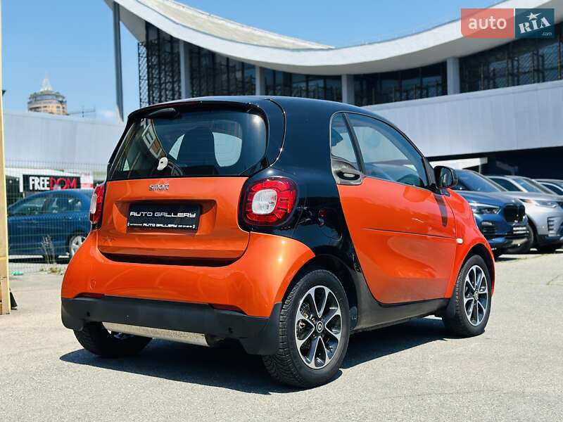 Купе Smart Fortwo 2015 в Киеве