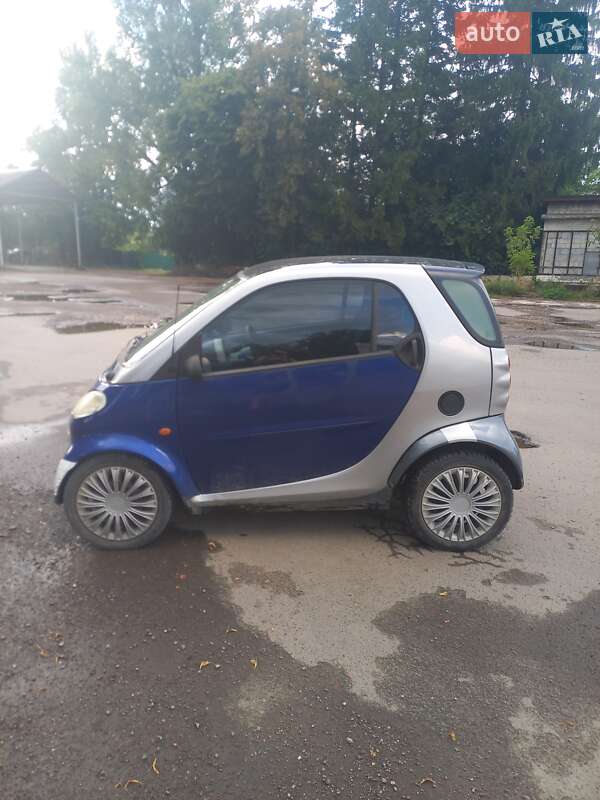 Купе Smart Fortwo 2000 в Дрогобичі