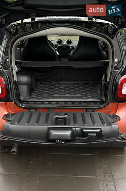 Купе Smart Fortwo 2015 в 