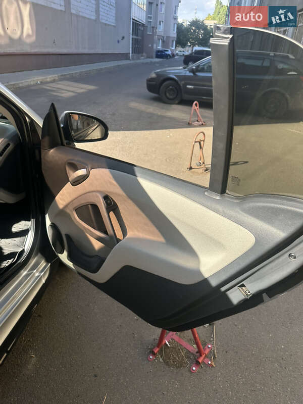 Купе Smart Fortwo 2013 в Одессе фото 6 Купе Smart Fortwo 2013 в Одессе