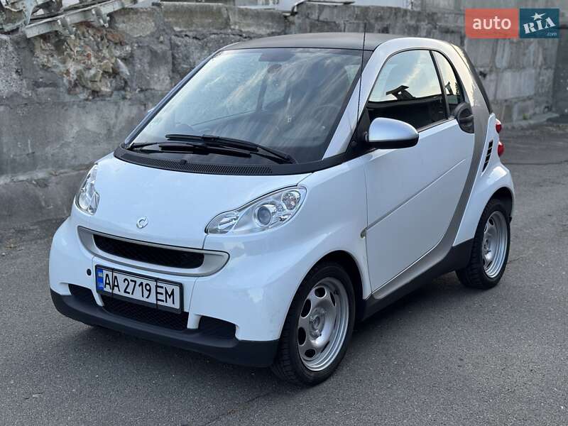Купе Smart Fortwo 2012 в 