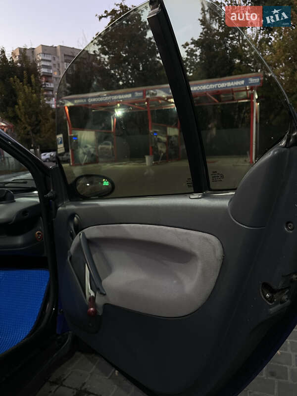 Купе Smart Fortwo 2001 в Днепре