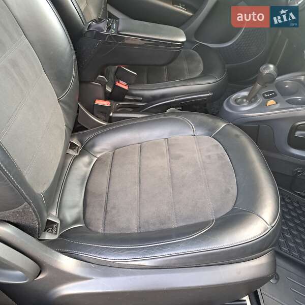 Купе Smart Fortwo 2015 в Киеве фото 15 Купе Smart Fortwo 2015 в Киеве