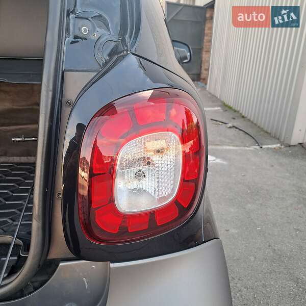 Купе Smart Fortwo 2015 в Киеве фото 29 Купе Smart Fortwo 2015 в Киеве