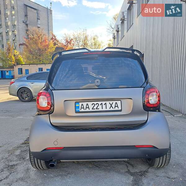 Купе Smart Fortwo 2015 в Киеве фото 3 Купе Smart Fortwo 2015 в Киеве