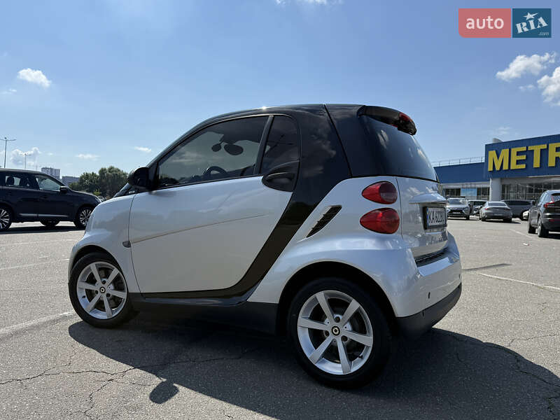 Купе Smart Fortwo 2009 в Киеве