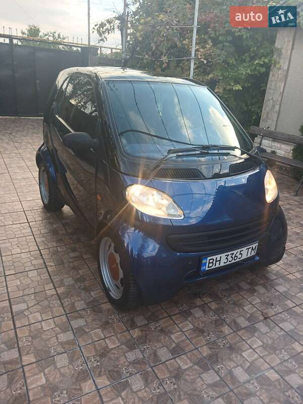 Хэтчбек Smart Fortwo 2000 в Одессе