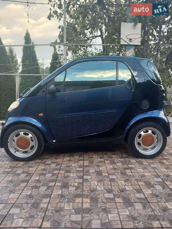 Хэтчбек Smart Fortwo 2000 в Одессе