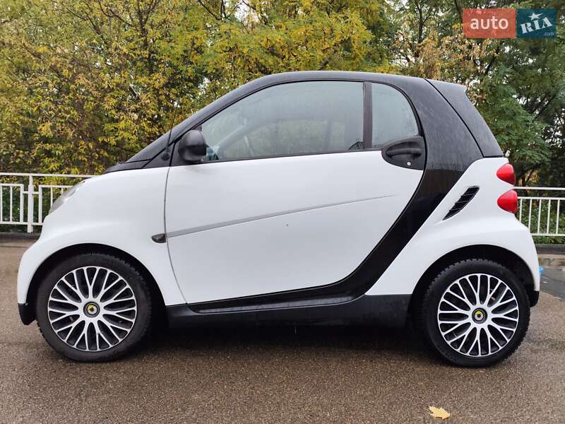 Купе Smart Fortwo 2009 в Киеве фото 4 Купе Smart Fortwo 2009 в Киеве