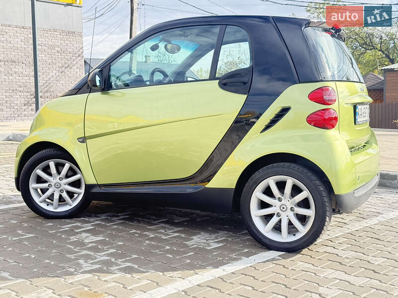 Купе Smart Fortwo 2011 в Киеве фото 23 Купе Smart Fortwo 2011 в Киеве