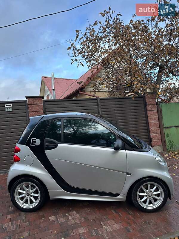 Купе Smart Fortwo 2014 в Киеве
