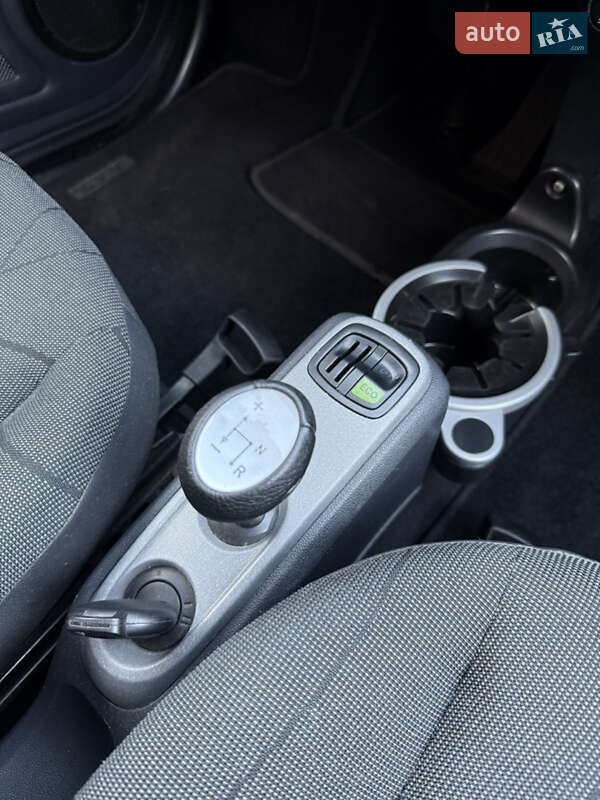 Купе Smart Fortwo 2013 в Киеве