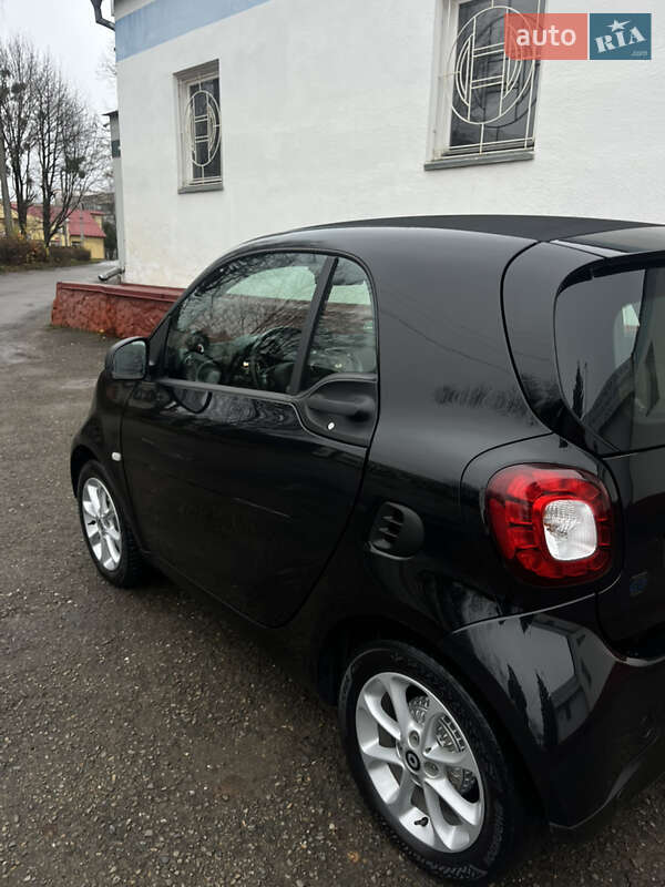 Купе Smart Fortwo 2018 в Чернівцях
