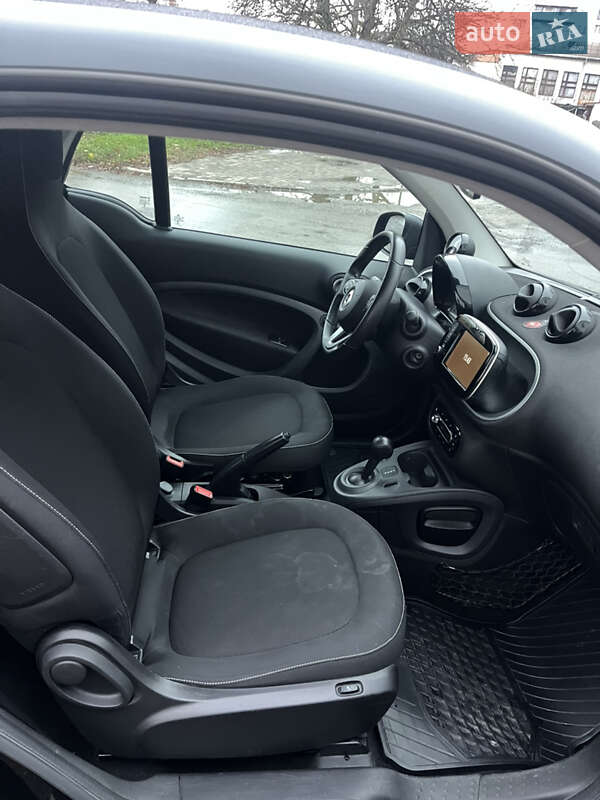 Купе Smart Fortwo 2018 в Чернівцях