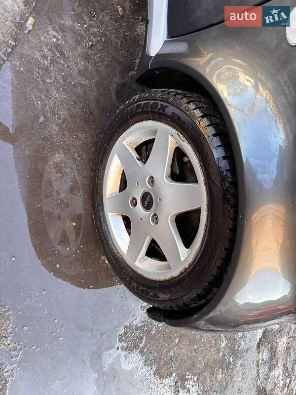 Купе Smart Fortwo 2000 в Києві фото 15 Купе Smart Fortwo 2000 в Києві