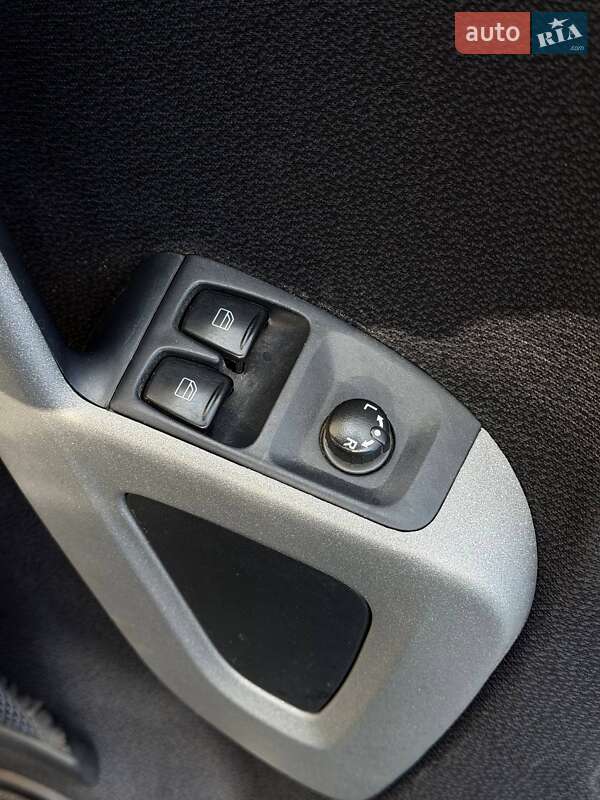 Купе Smart Fortwo 2013 в Кривом Роге