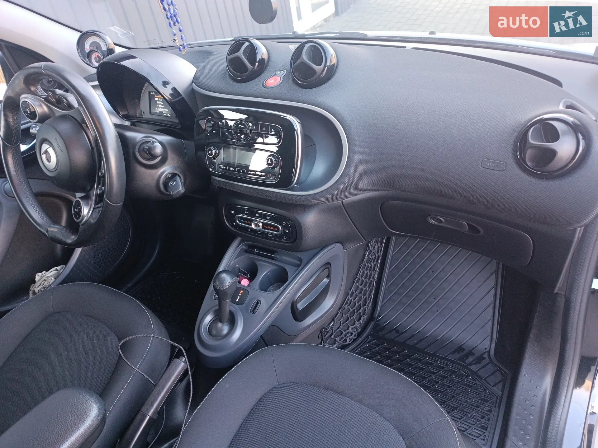 2017 Smart Fortwo - мініатюра 29