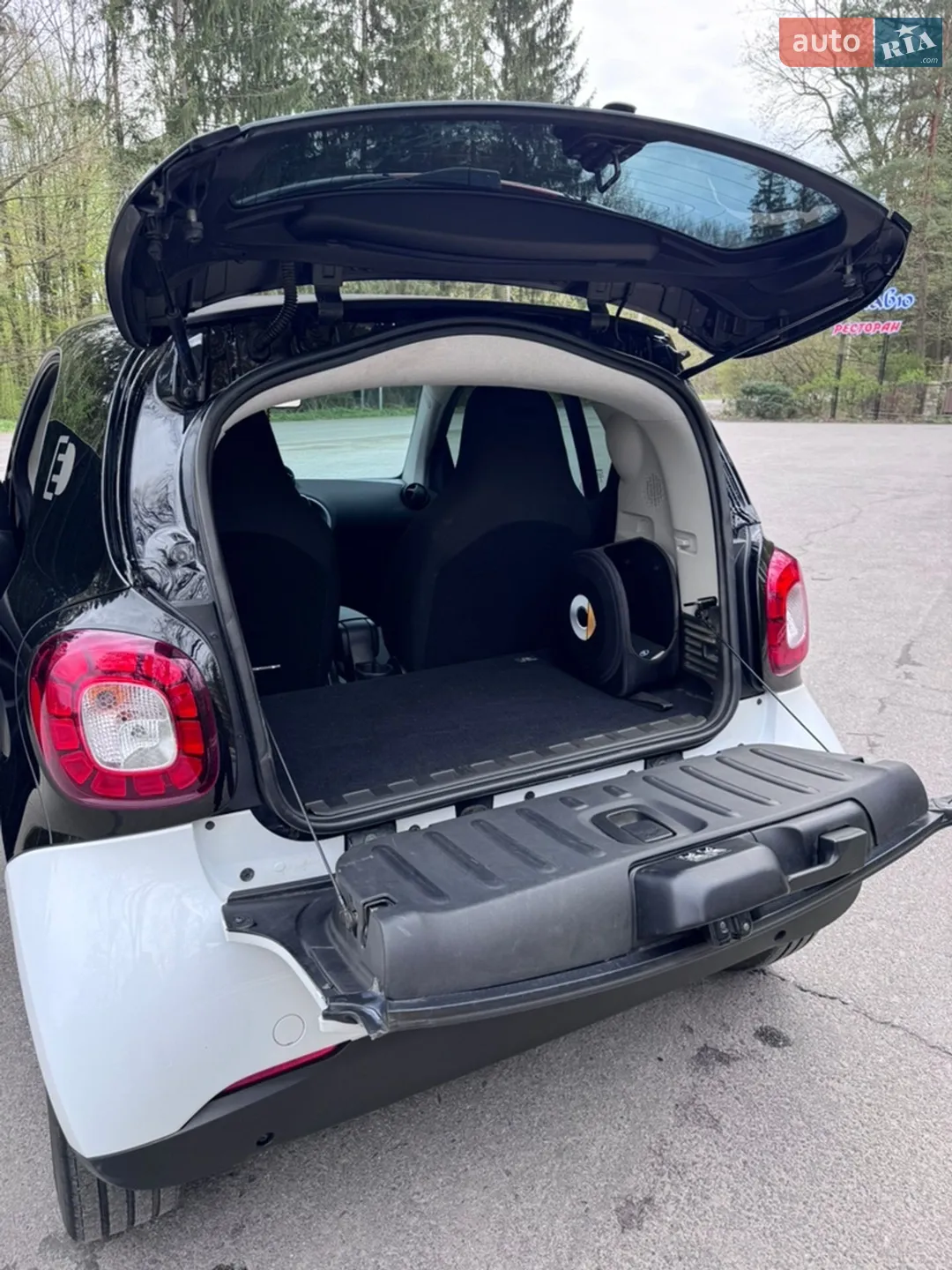 2018 Smart Fortwo - мініатюра 22