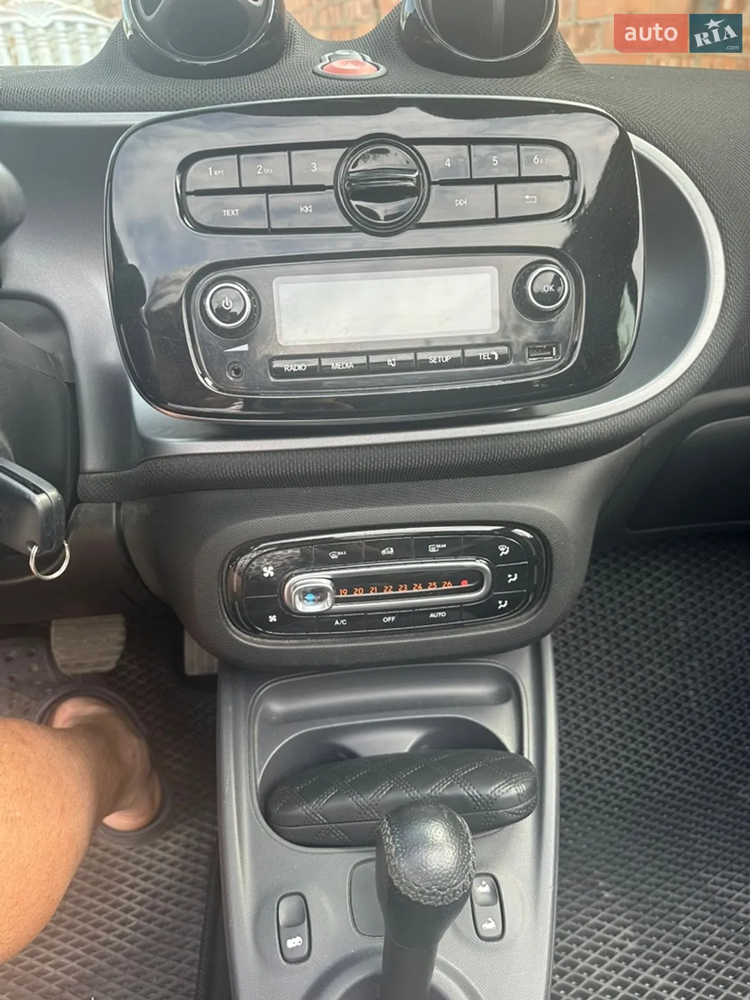 2018 Smart Fortwo - мініатюра 8