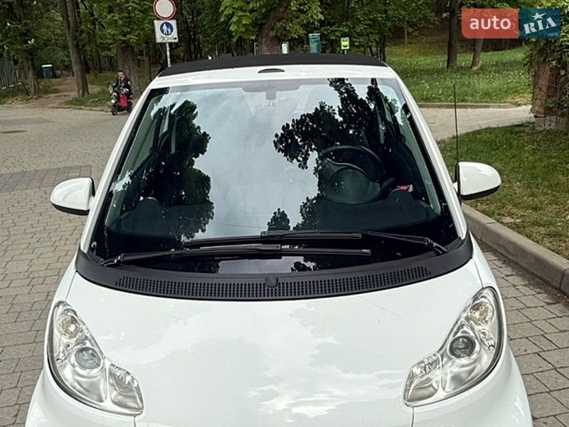 Кабріолет Smart Fortwo 2011 в Львові